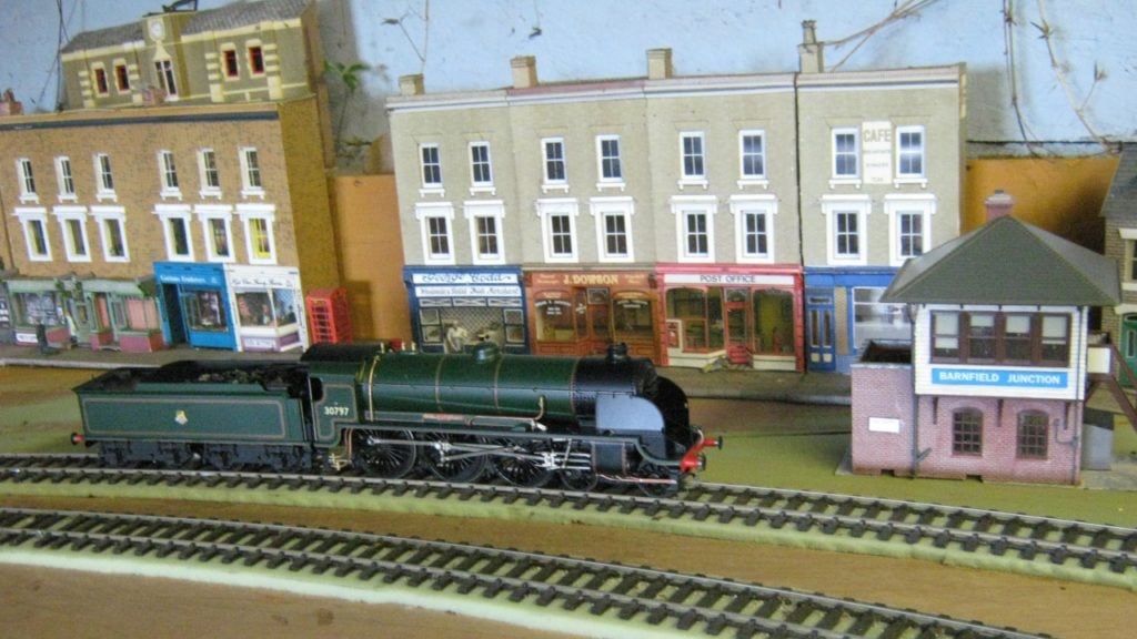Barry's SR N15 passes the town area   [Rob M]