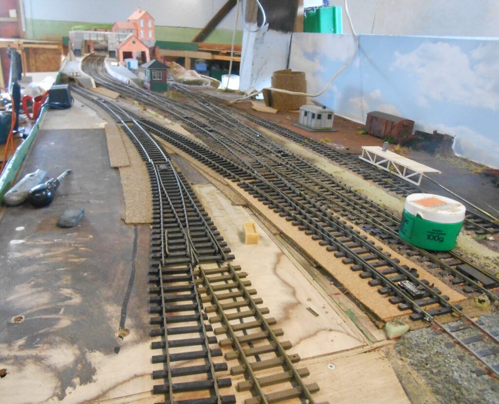ekogg - Nailbourne: tracks are ready for the loco shed - June 20 [Rob M]