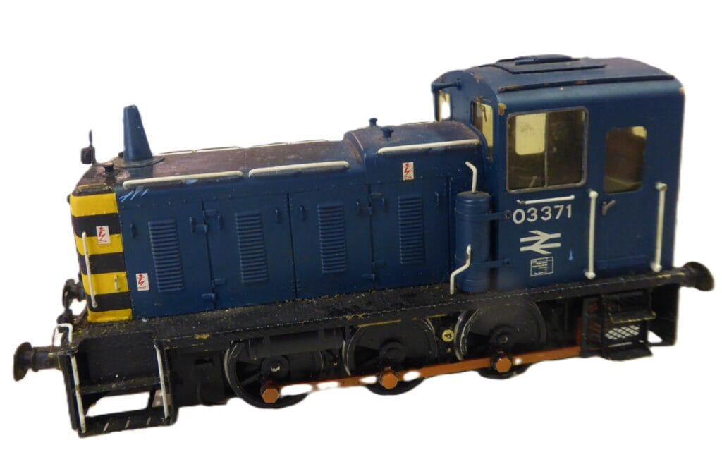 EKOGG 240515 BR Class 03 0-6-0 DM blue livery Geoff R