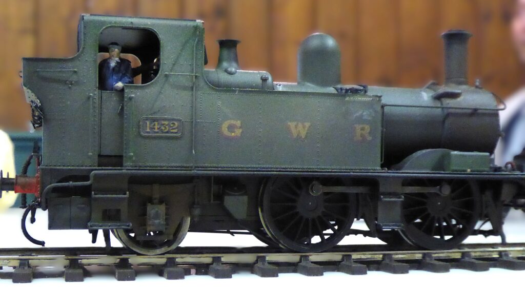 EKOGG 240807 GWR Collett 0-4-2T Fred C