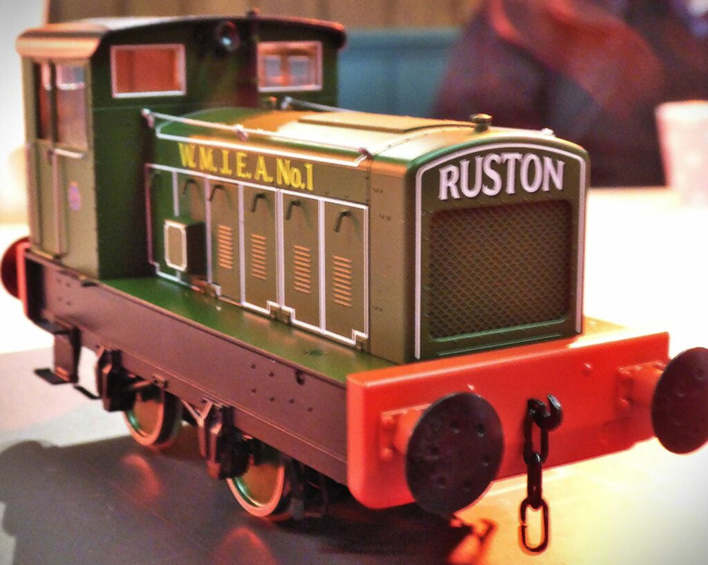 EKOGG 250125 Ruston 88DS 0-4-0 Accurascale(3) Geoff R