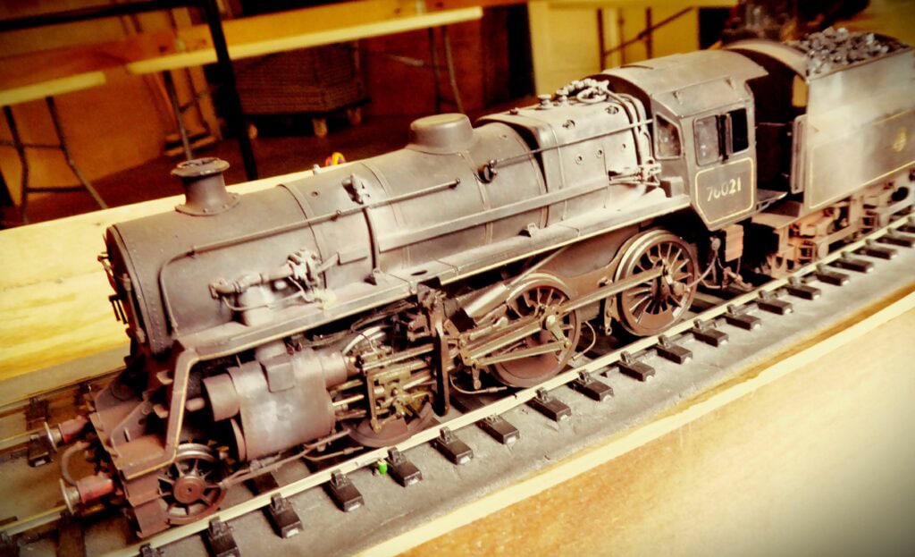 EKOGG 250521 BR 4MT 2-6-0 76021 side view Graham