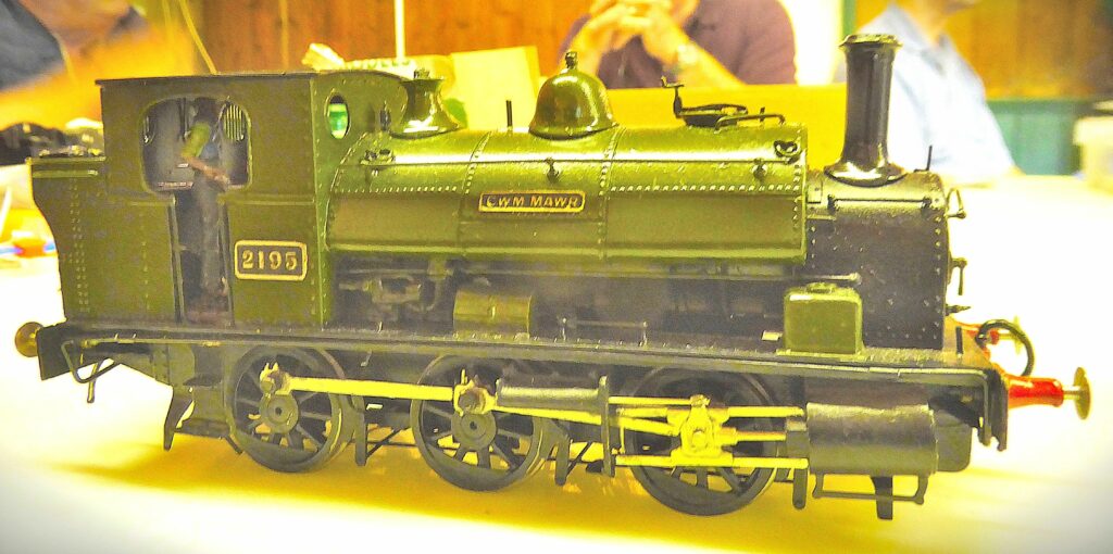 EKOGG 250604 GWR ex-BPGVR 0-6-0ST Avonside 'Cwm Mawr' Geoff R