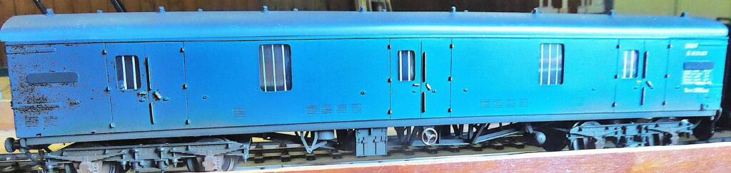 EKOGG 260401 BR Mk 1 bogie parcels van (2)