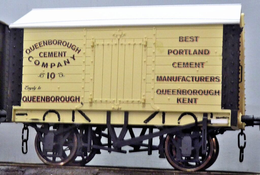 EKOGG 260506 PO van 'Queenborough Cement' Fred