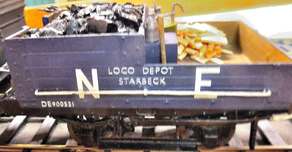 EKOGG 260701 ex-LNER exrtra tender Graham